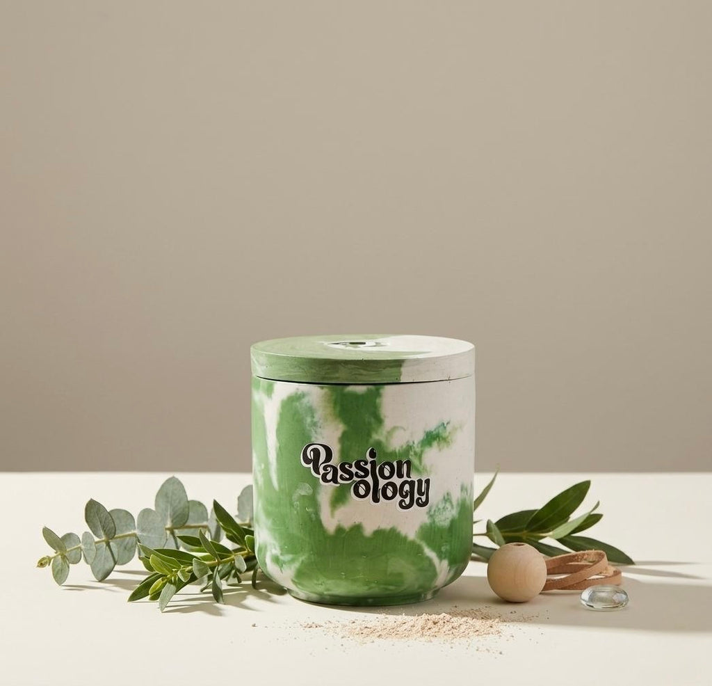 EMMA Eucalyptus Mixed Leaves candle jar with lid